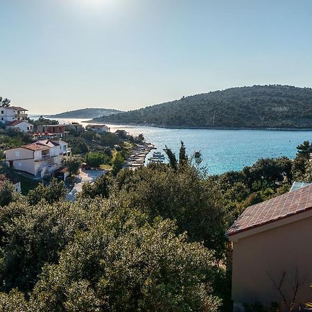 Holiday Home Mirna Vala Sevid Exterior photo