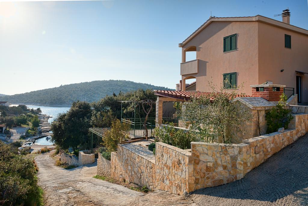Holiday Home Mirna Vala Sevid Exterior photo